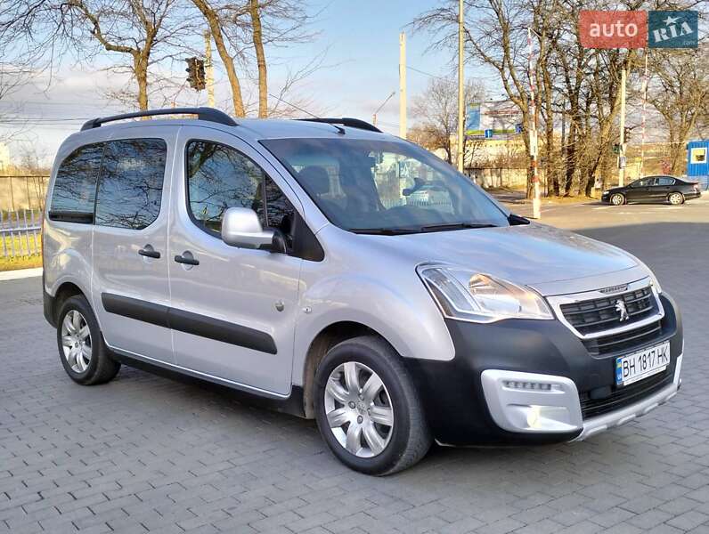 Мінівен Peugeot Partner 2015 в Одесі