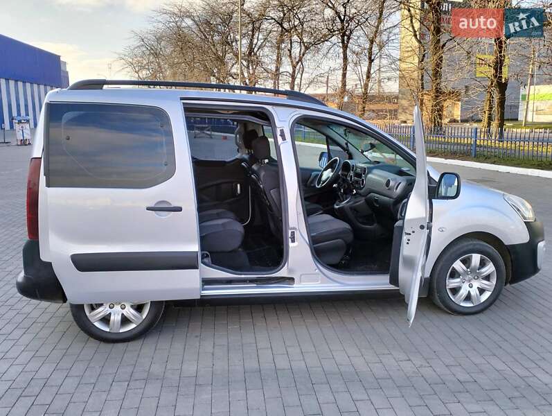 Мінівен Peugeot Partner 2015 в Одесі