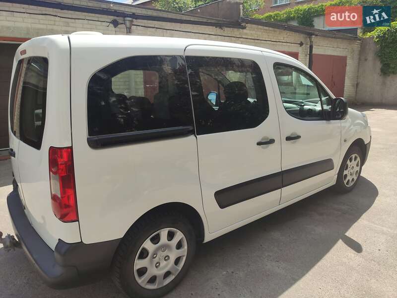 Минивэн Peugeot Partner 2010 в Сумах
