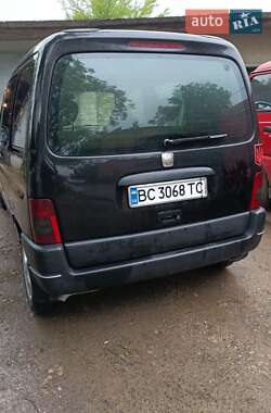 Мінівен Peugeot Partner 2002 в 