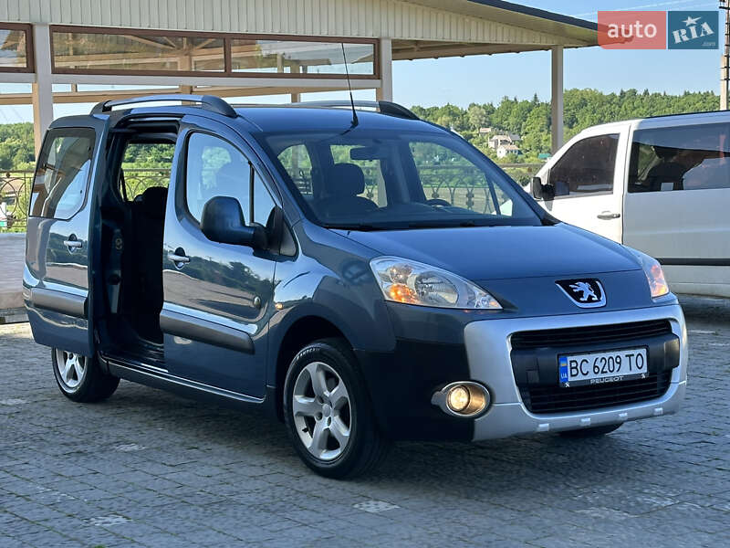Минивэн Peugeot Partner 2011 в Дрогобыче