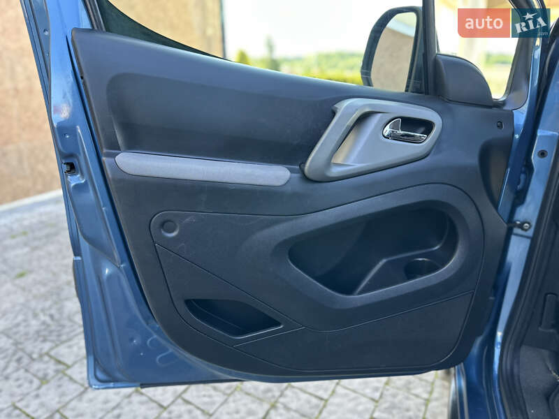 Минивэн Peugeot Partner 2011 в Дрогобыче