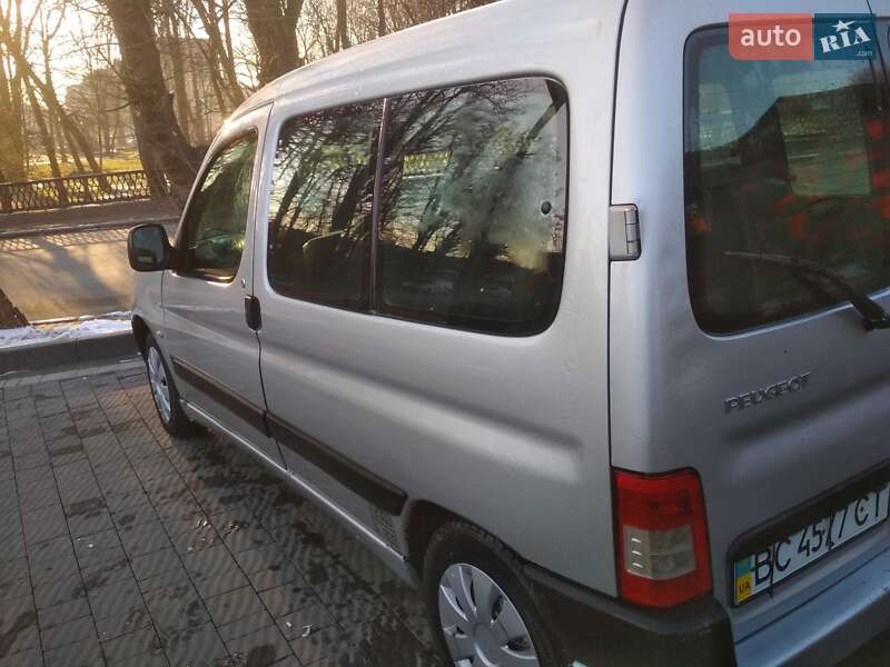 Мінівен Peugeot Partner 2006 в Самборі