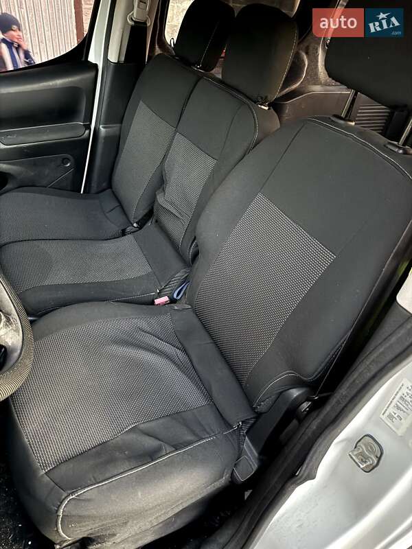 Минивэн Peugeot Partner 2008 в Сколе фото 11 Минивэн Peugeot Partner 2008 в Сколе