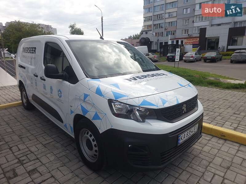 Вантажний фургон Peugeot Partner 2021 в Черкасах