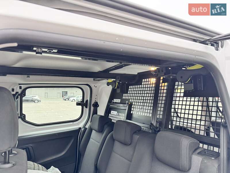 Минивэн Peugeot Partner 2023 в Киеве