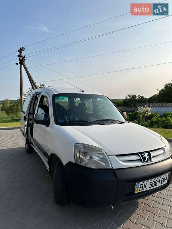 Минивэн Peugeot Partner 2011 в Шумске фото 11 Минивэн Peugeot Partner 2011 в Шумске