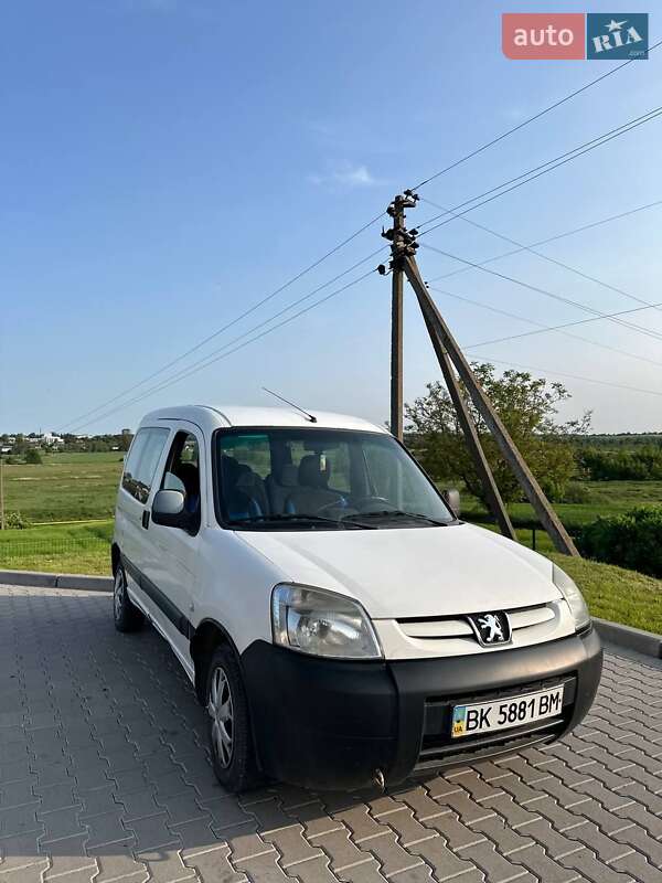Минивэн Peugeot Partner 2011 в Шумске фото 20 Минивэн Peugeot Partner 2011 в Шумске
