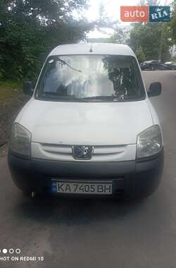 Другие грузовики Peugeot Partner 2011 в Обухове