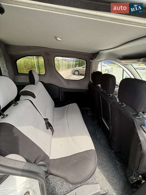 Мінівен Peugeot Partner 2008 в Стрию фото 17 Мінівен Peugeot Partner 2008 в Стрию