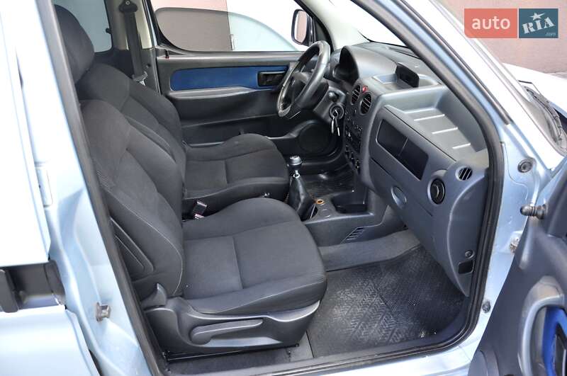 Минивэн Peugeot Partner 2004 в Львове фото 16 Минивэн Peugeot Partner 2004 в Львове