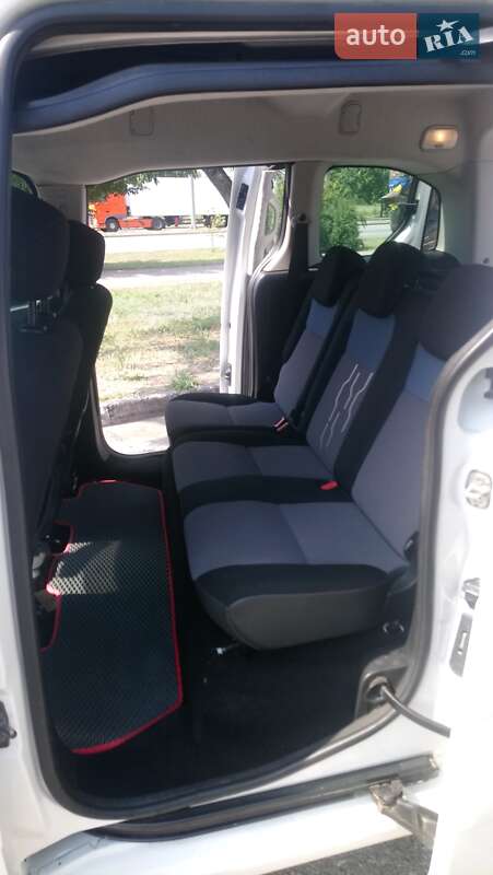 Минивэн Peugeot Partner 2014 в Запорожье фото 7 Минивэн Peugeot Partner 2014 в Запорожье