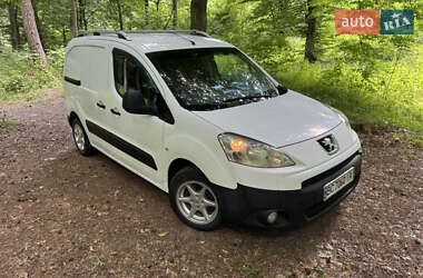 Вантажопасажирський фургон Peugeot Partner 2011 в 