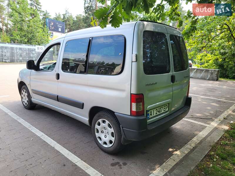 Мінівен Peugeot Partner 2011 в Бучі фото 3 Мінівен Peugeot Partner 2011 в Бучі