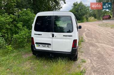 Мінівен Peugeot Partner 2001 в Сарнах