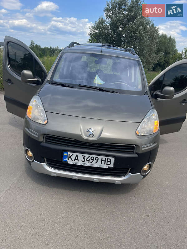 Мінівен Peugeot Partner 2013 в Вишневому