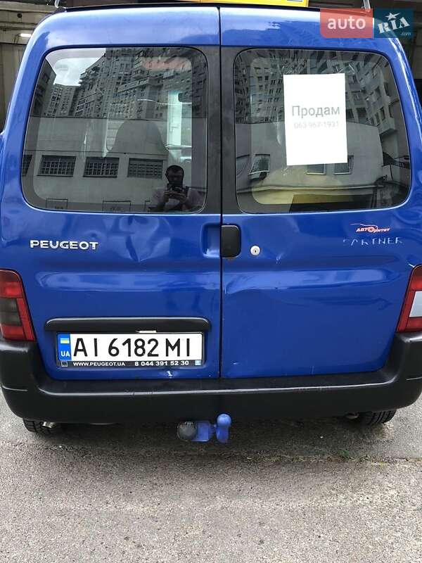 Минивэн Peugeot Partner 2005 в Киеве