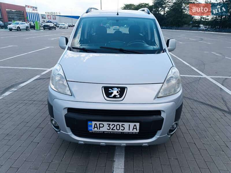 Мінівен Peugeot Partner 2011 в Одесі