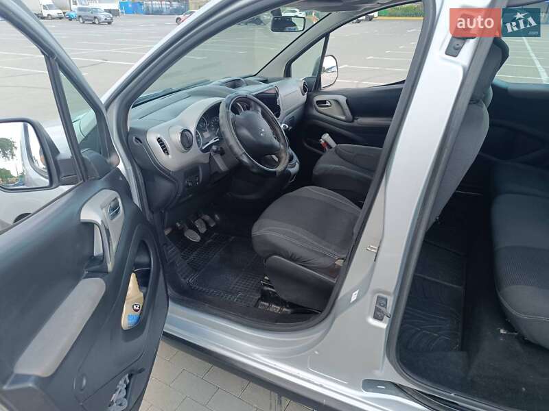 Мінівен Peugeot Partner 2011 в Одесі