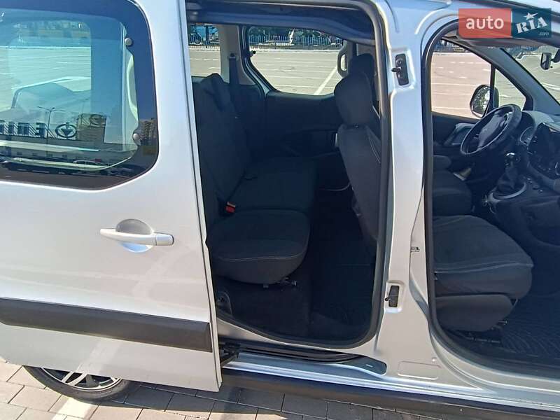 Мінівен Peugeot Partner 2011 в Одесі