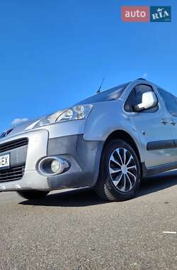 Мінівен Peugeot Partner 2010 в Снятині