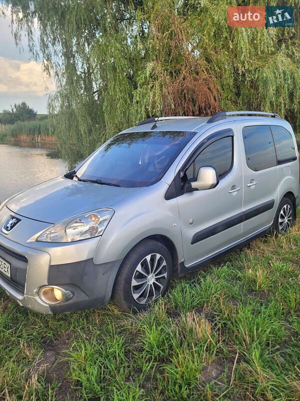 Минивэн Peugeot Partner 2010 в Снятине фото 25 Минивэн Peugeot Partner 2010 в Снятине