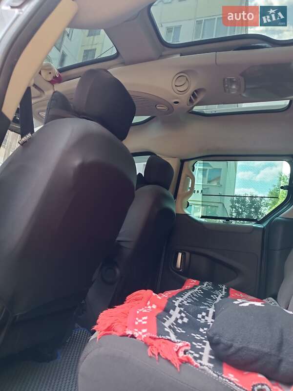 Мінівен Peugeot Partner 2008 в Жовкві