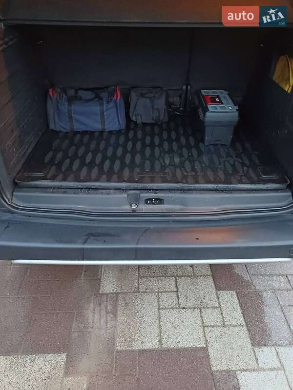 Мінівен Peugeot Partner 2014 в Львові