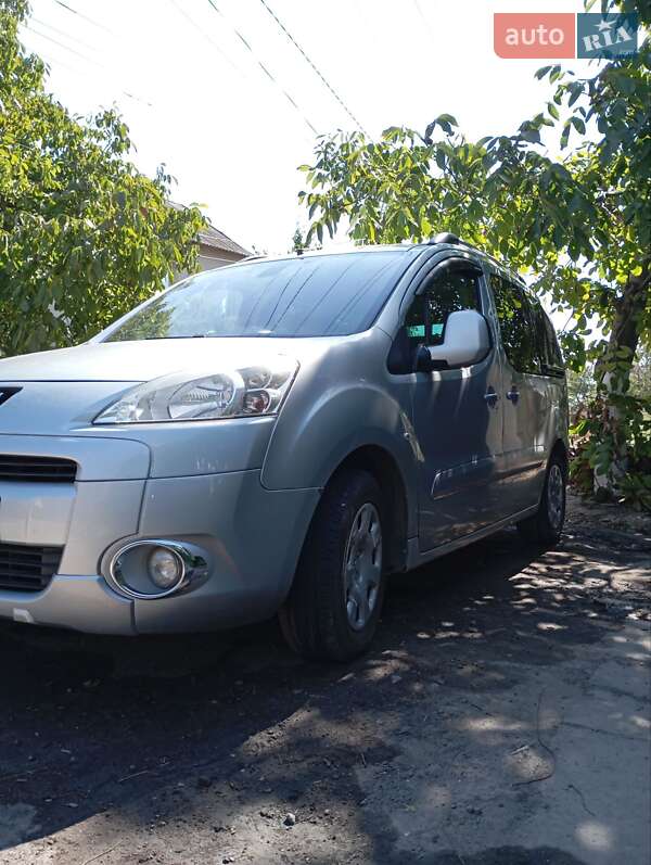 Минивэн Peugeot Partner 2009 в Килии фото 6 Минивэн Peugeot Partner 2009 в Килии