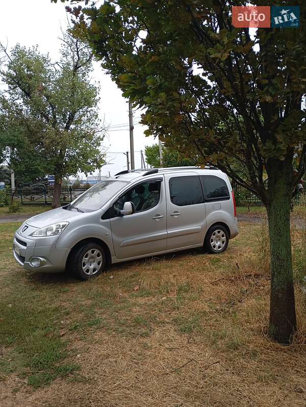 Минивэн Peugeot Partner 2009 в Килии фото 4 Минивэн Peugeot Partner 2009 в Килии