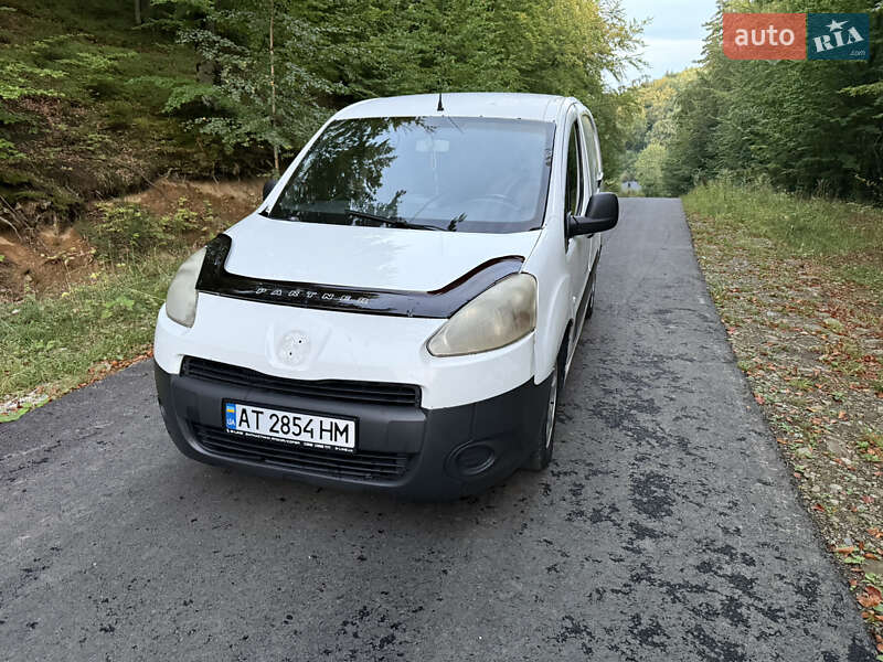 Минивэн Peugeot Partner 2012 в Ивано-Франковске