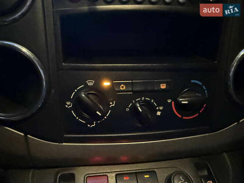 Минивэн Peugeot Partner 2012 в Ивано-Франковске