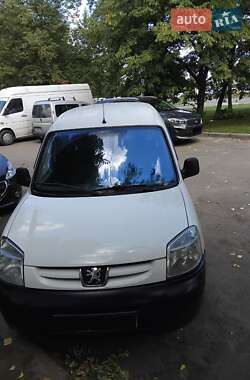 Грузопассажирский фургон Peugeot Partner 2004 в Киеве
