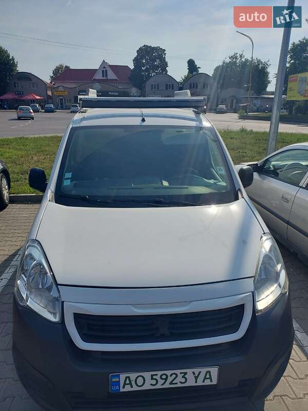 Грузовой фургон Peugeot Partner 2018 в Ужгороде