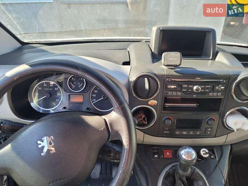 Минивэн Peugeot Partner 2010 в Снятине фото 5 Минивэн Peugeot Partner 2010 в Снятине