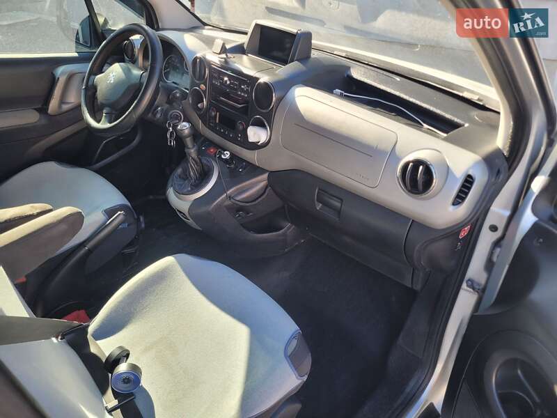 Минивэн Peugeot Partner 2010 в Снятине фото 11 Минивэн Peugeot Partner 2010 в Снятине