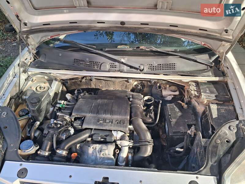 Минивэн Peugeot Partner 2008 в Каменец-Подольском фото 8 Минивэн Peugeot Partner 2008 в Каменец-Подольском