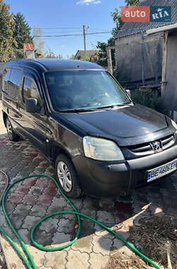 Минивэн Peugeot Partner 2004 в Николаеве
