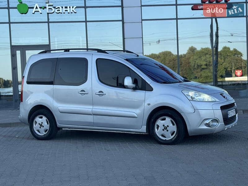 Минивэн Peugeot Partner 2010 в Хмельницком