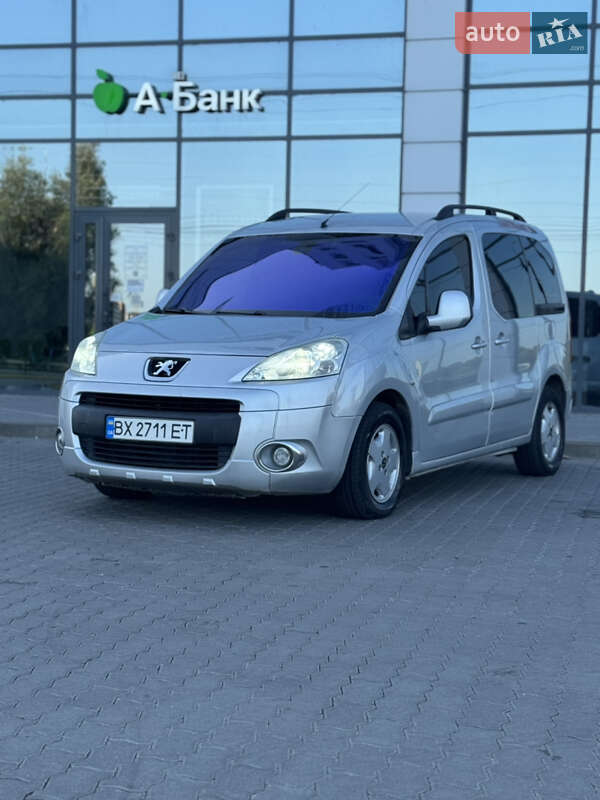 Минивэн Peugeot Partner 2010 в Хмельницком