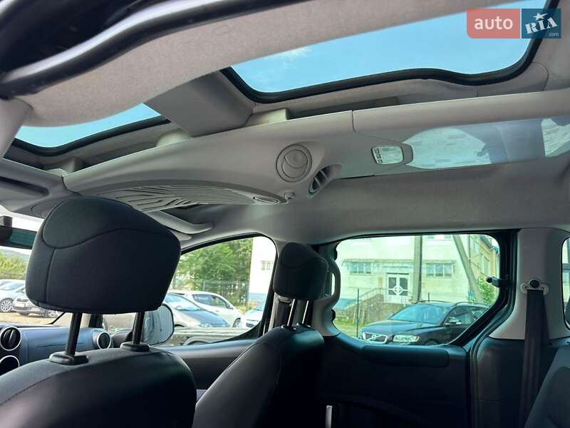 Минивэн Peugeot Partner 2011 в Ивано-Франковске