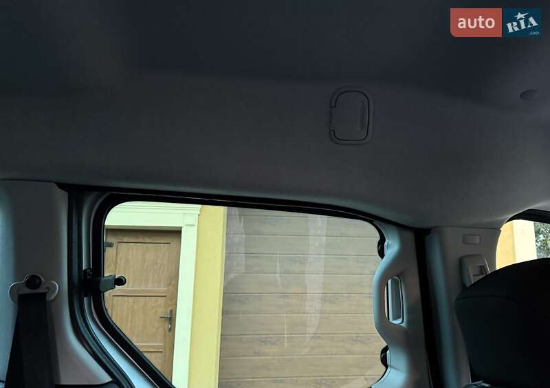 Минивэн Peugeot Partner 2017 в Львове