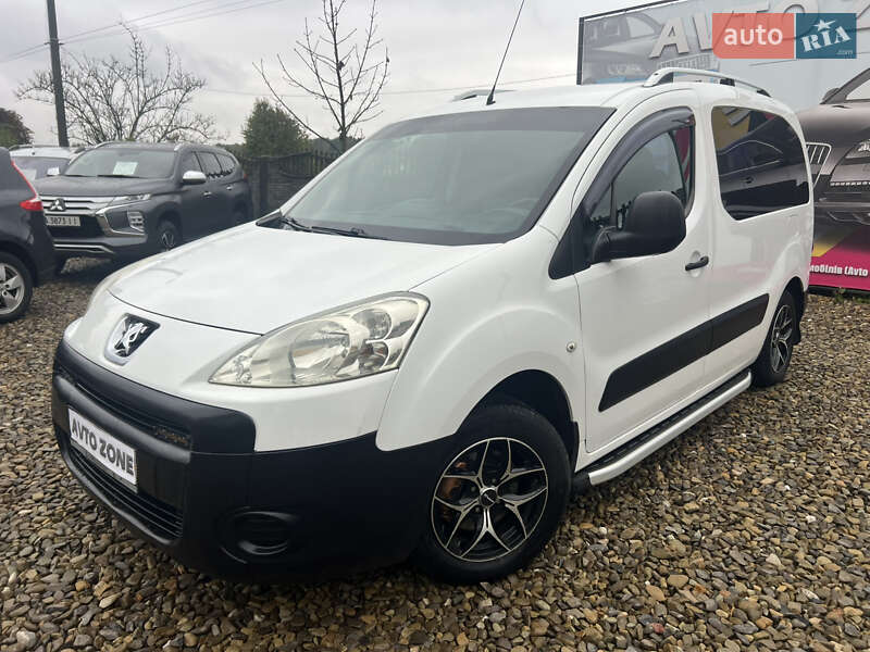 Мінівен Peugeot Partner 2010 в Коломиї