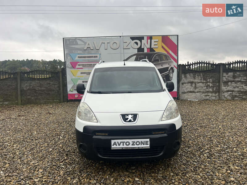 Мінівен Peugeot Partner 2010 в Коломиї
