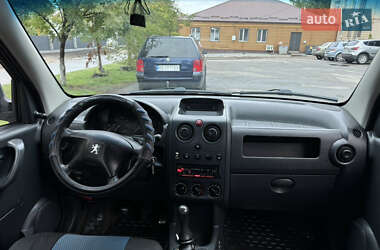 Минивэн Peugeot Partner 2003 в 