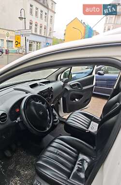 Мінівен Peugeot Partner 2010 в Рівному
