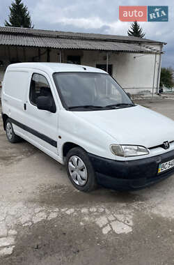 Грузовой фургон Peugeot Partner 1998 в Львове