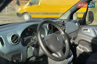 Минивэн Peugeot Partner 2011 в 