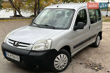 Мінівен Peugeot Partner 2011 в Дніпрі