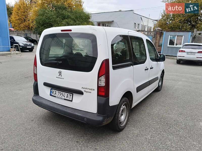Минивэн Peugeot Partner 2017 в Киеве